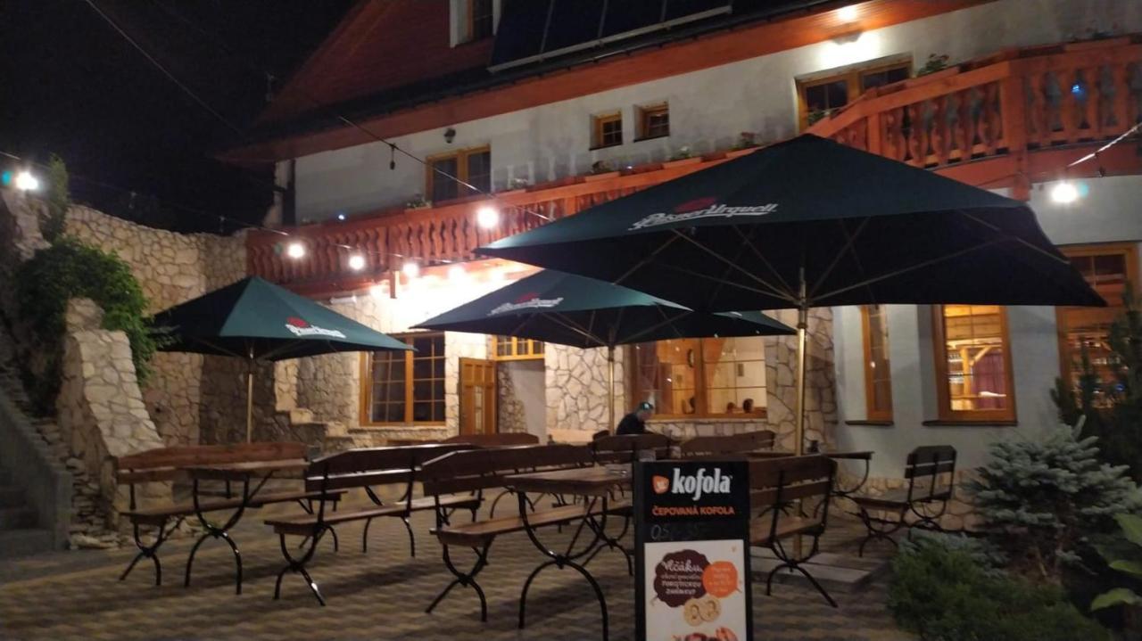Penzion Bawaria Horní Lomná Buitenkant foto